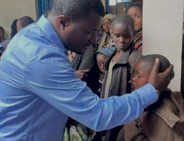 Révision constitutionnelle en RDC : les alertes de Patrick Mundeke suscitent la controverse
