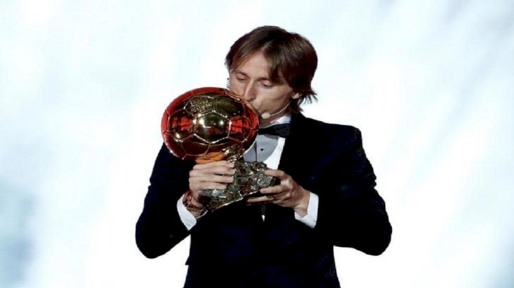 Luka Modric remporte le Ballon d'or 2018